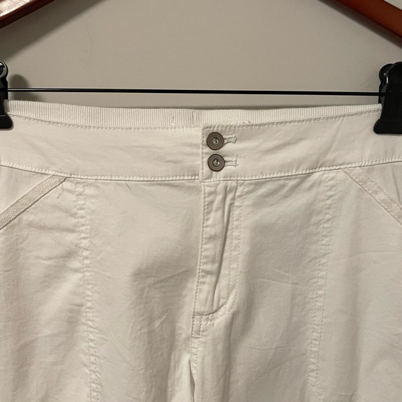 White Capri Pant - Picture 2 of 3
